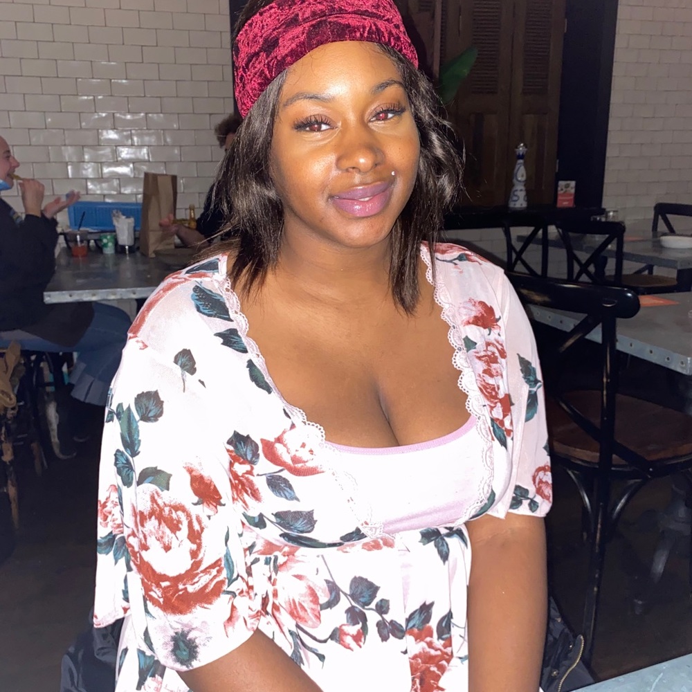 Meet your Posher, Ashley